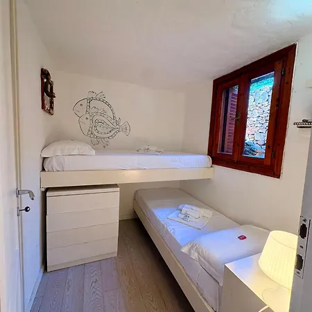 Apartmán Punta Est - Trilo Ibisco Vista Mare & Piscina Capo Coda Cavallo